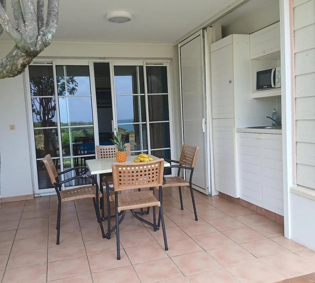 Studios Les Papillons Village Vacances Courcelles 0*,  Гваделупа