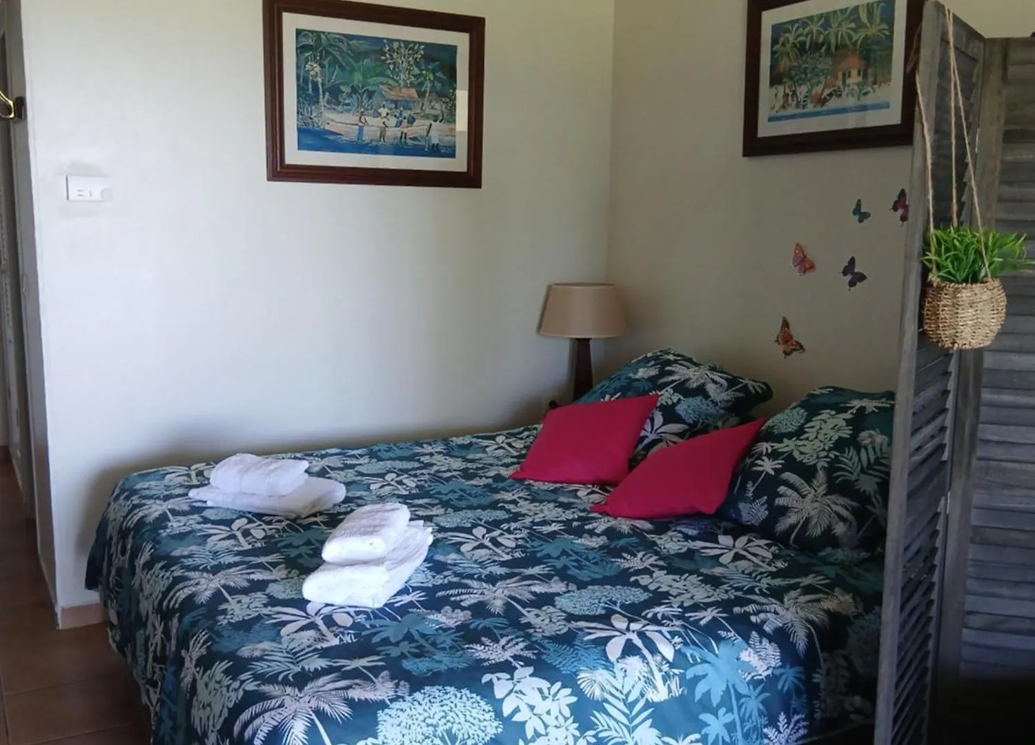 Апартаменты Studios Les Papillons Village Vacances Courcelles